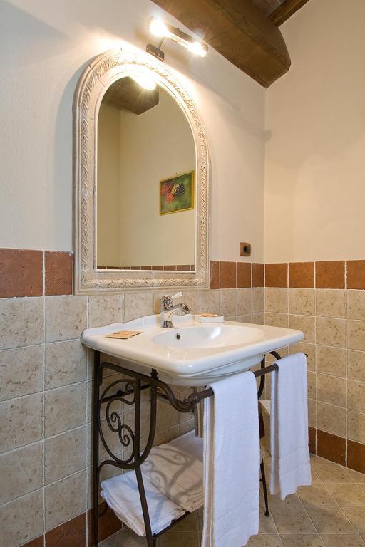 ホテル Locanda La Casina Di Lilliano カステッリーナ・イン・キアンティ シエナ 部屋 写真